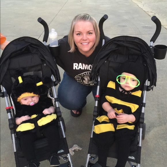 Meet your Posher, Christie - Picture 2 of 3